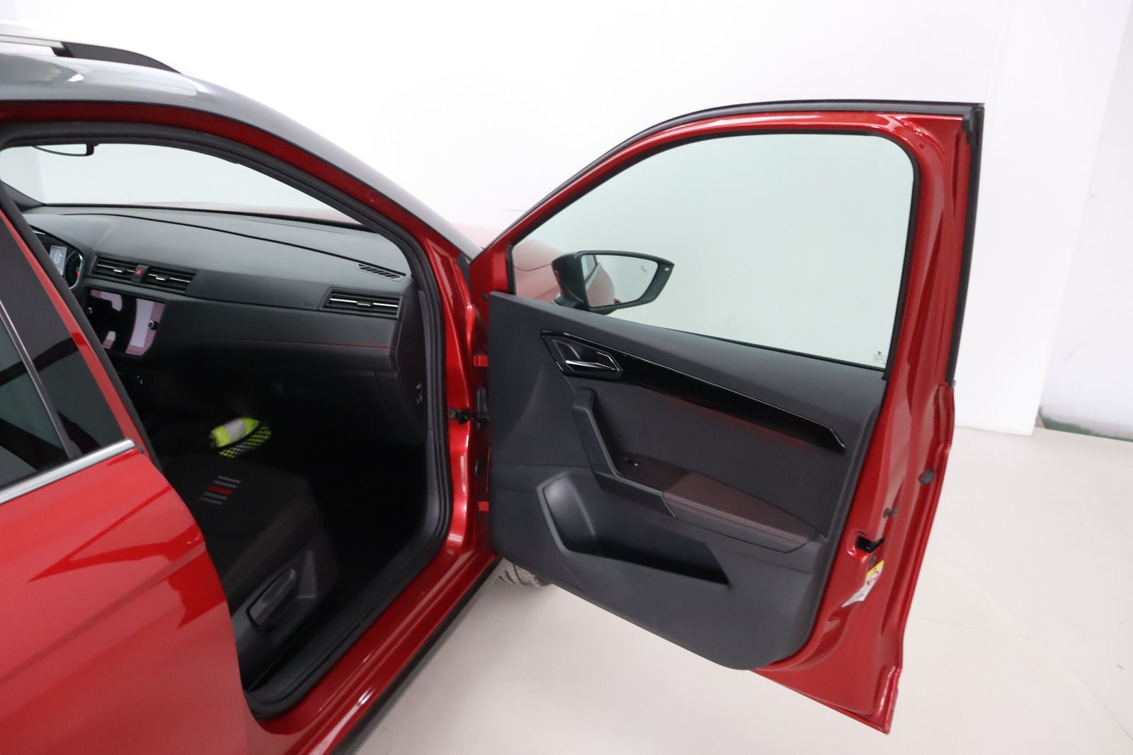 Fahrzeugabbildung SEAT Arona 1.5 FR * Klimaautomatik * Sitzhzg.