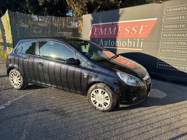 Opel Corsa 1.2 benzina - 2010