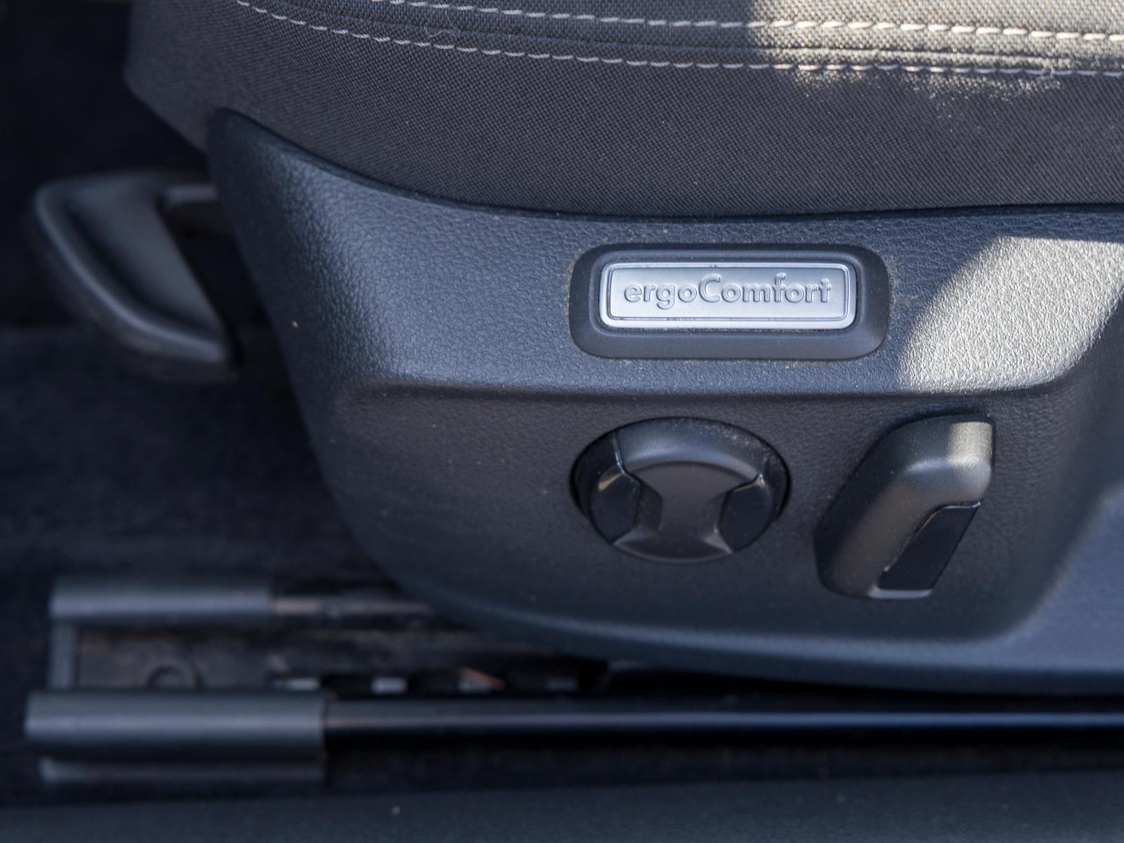 Volkswagen Passat Variant 1.4 TSI Comfortline NAVI ACC PRIV