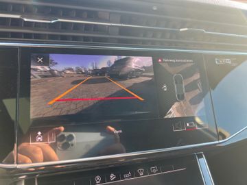 Fahrzeugabbildung Audi SQ7 4.0 quattro TDI Pano 7 Sitzer 22" uvm