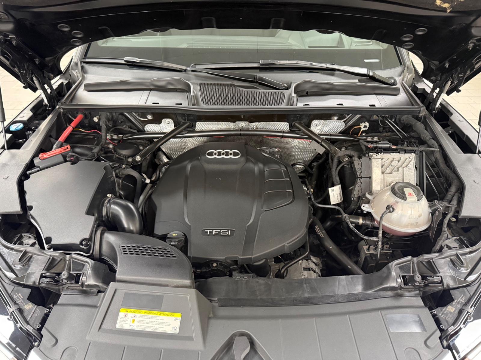 Audi Q5 45 TFSI quattro sport*S-LINE*PANO*STHZG*AHK*
