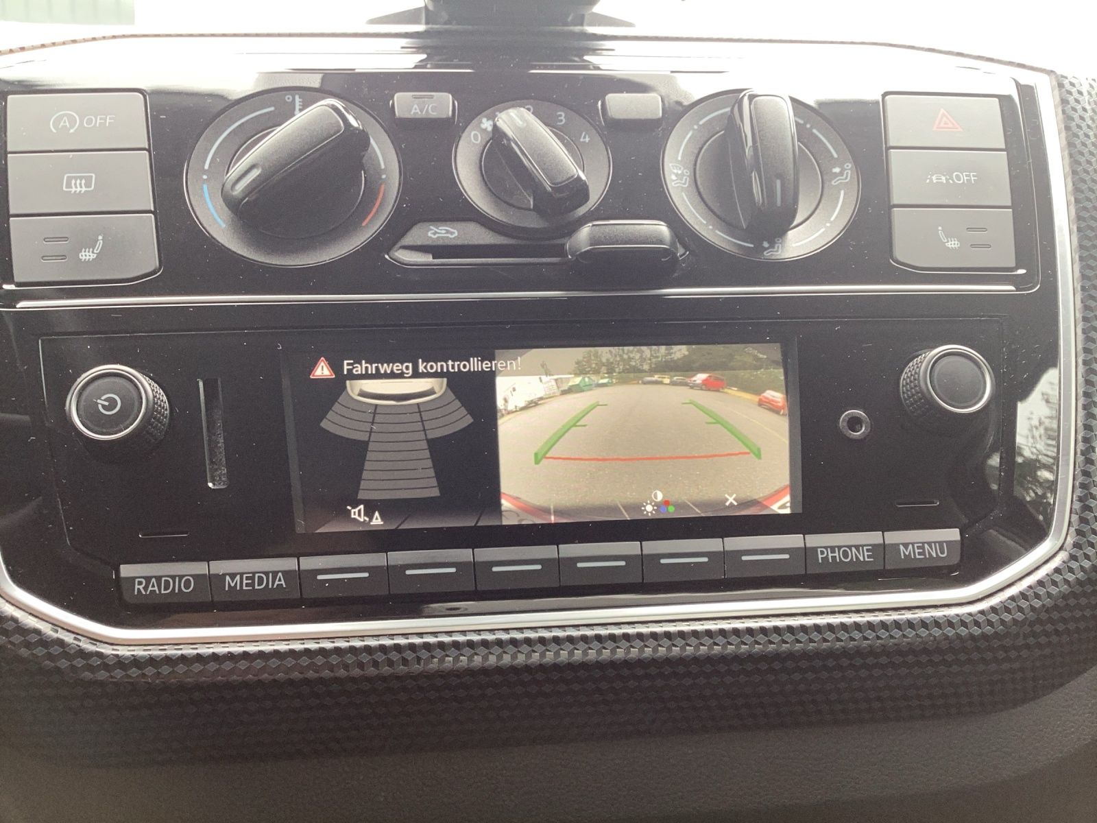 Fahrzeugabbildung Volkswagen up! CLIMATIC SHZ GRA PDC NSW