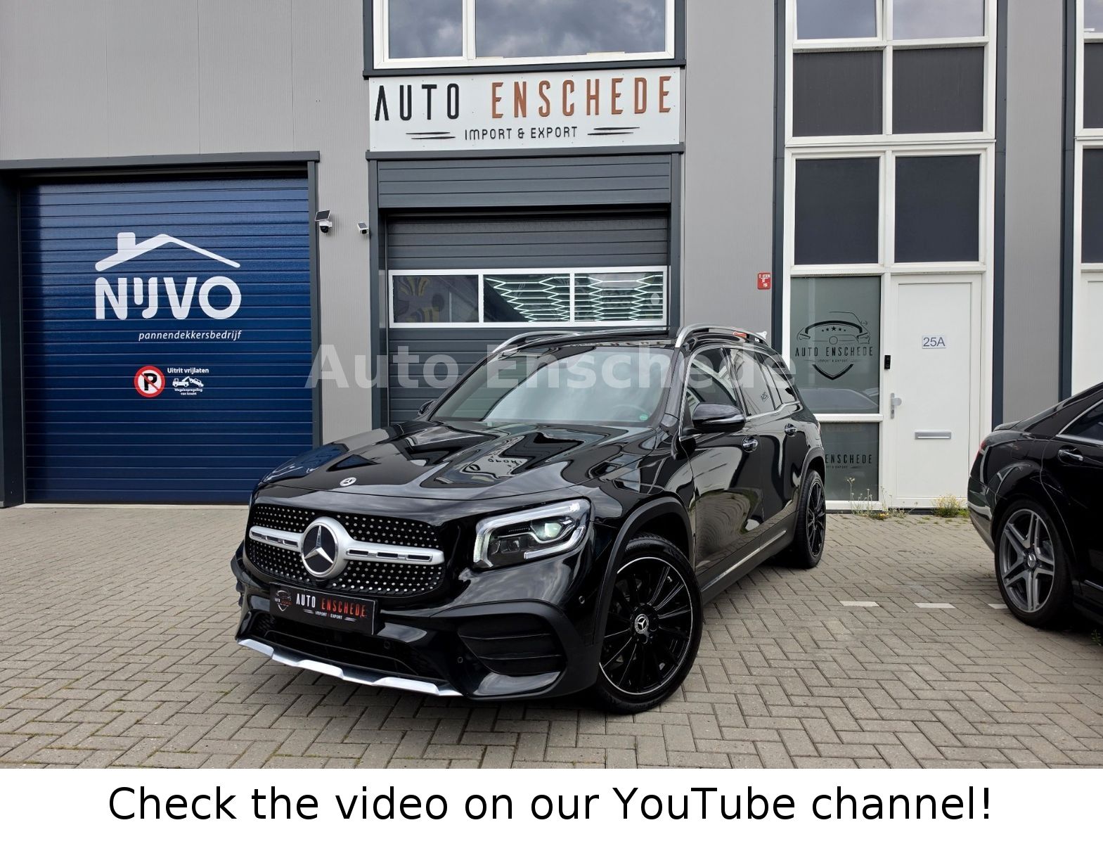 Mercedes-Benz GLB 200 d AMG PAKET 7 SITZER PANO/MASSAGE/MEMORY