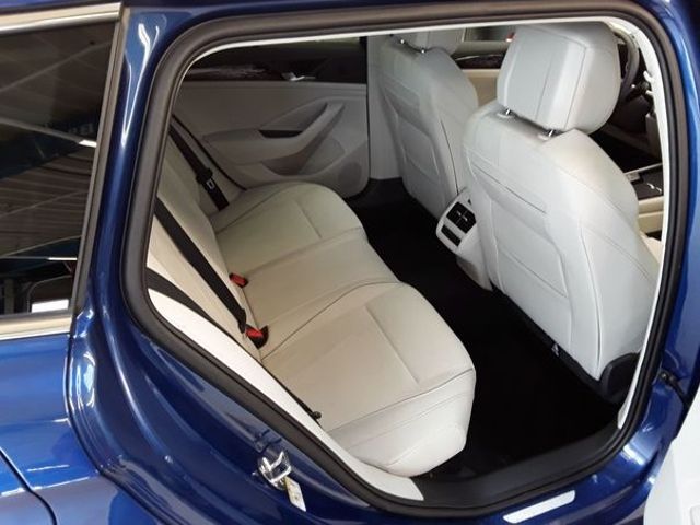 Passat Variant 4Motion 2.0TDI DSG 4Motion AHK