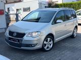 Volkswagen Touran United - Volkswagen Touran aus 2009: United