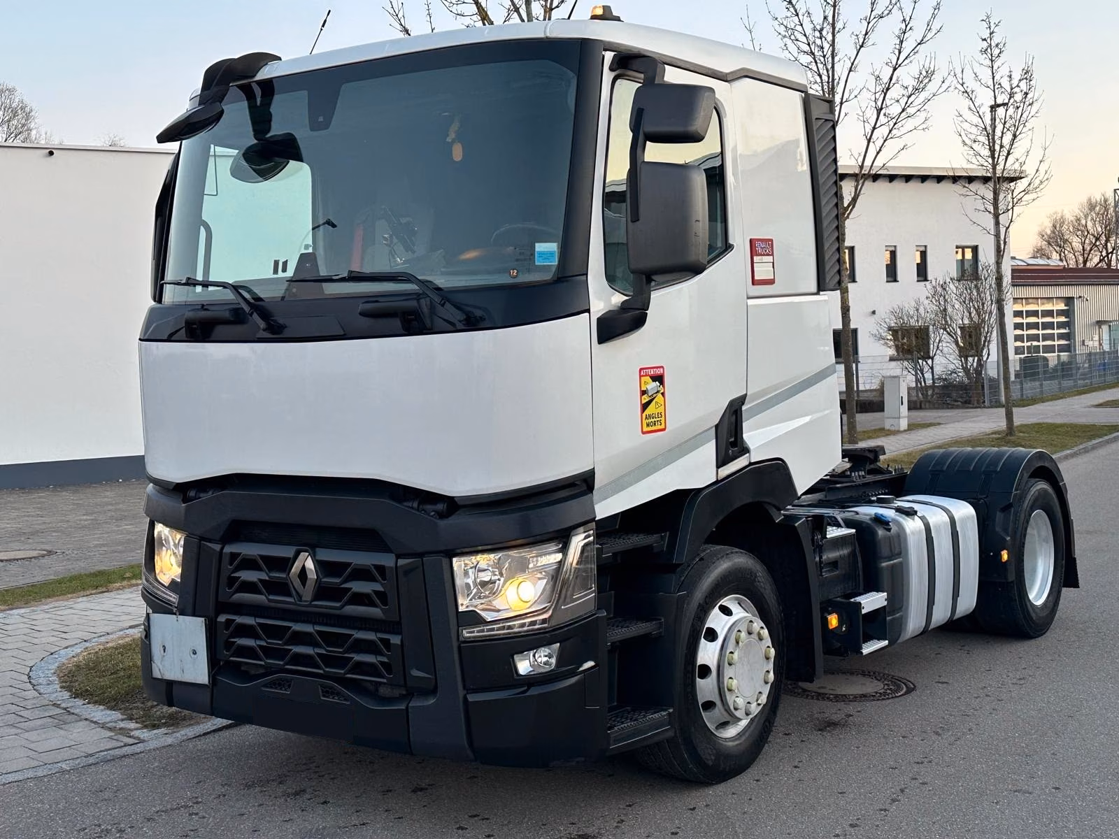 Renault T 460, Retarder,Voll ADR, Nebenantrieb, Alu