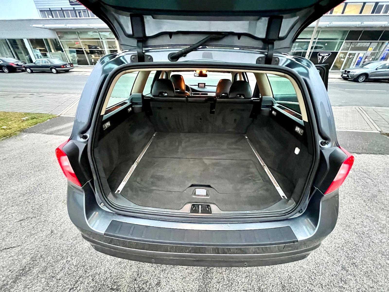 Volvo V70 2008 — photo 24