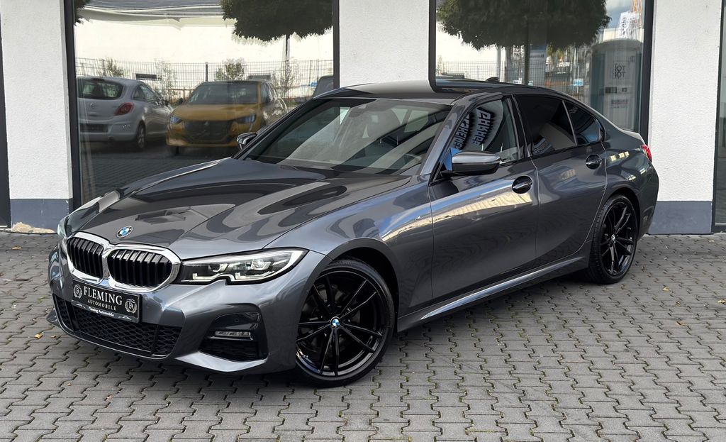 Image of BMW 320