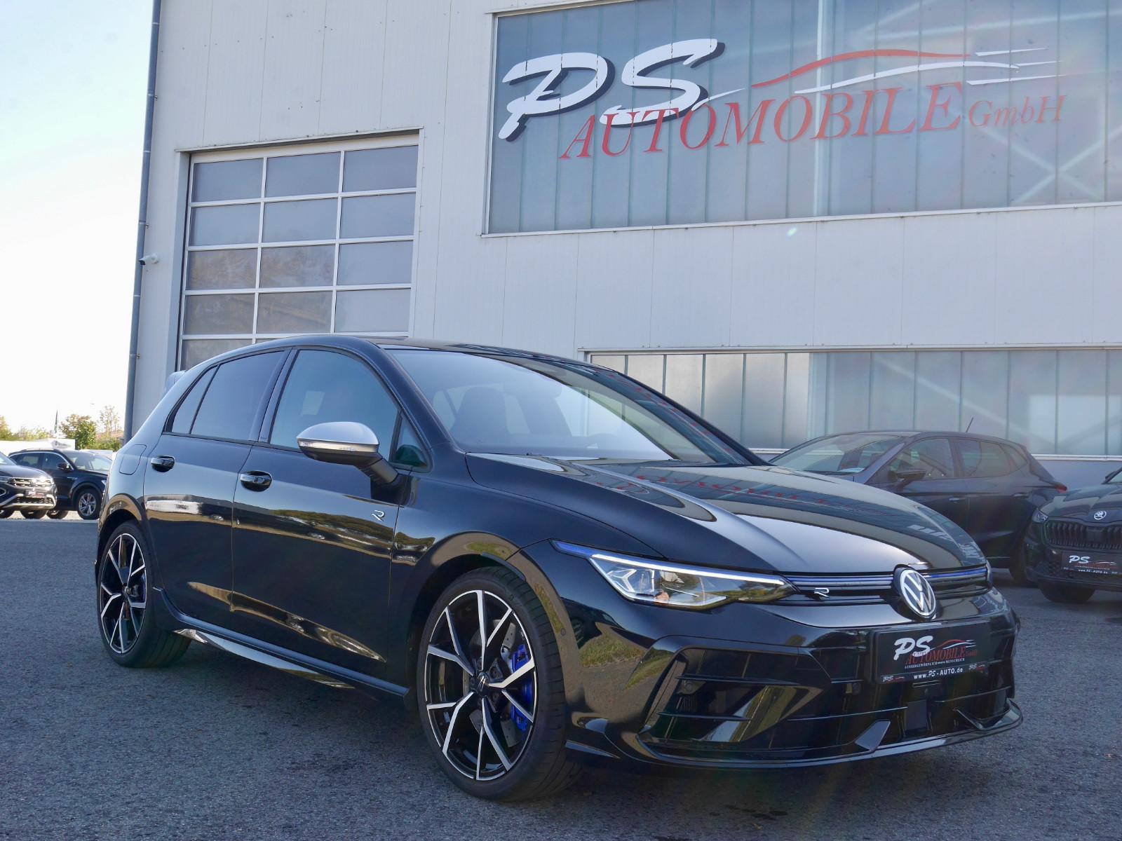 Volkswagen Golf VIII 2.0 TSI DSG 4M"R"Akrapovic+HK+HuD+360°