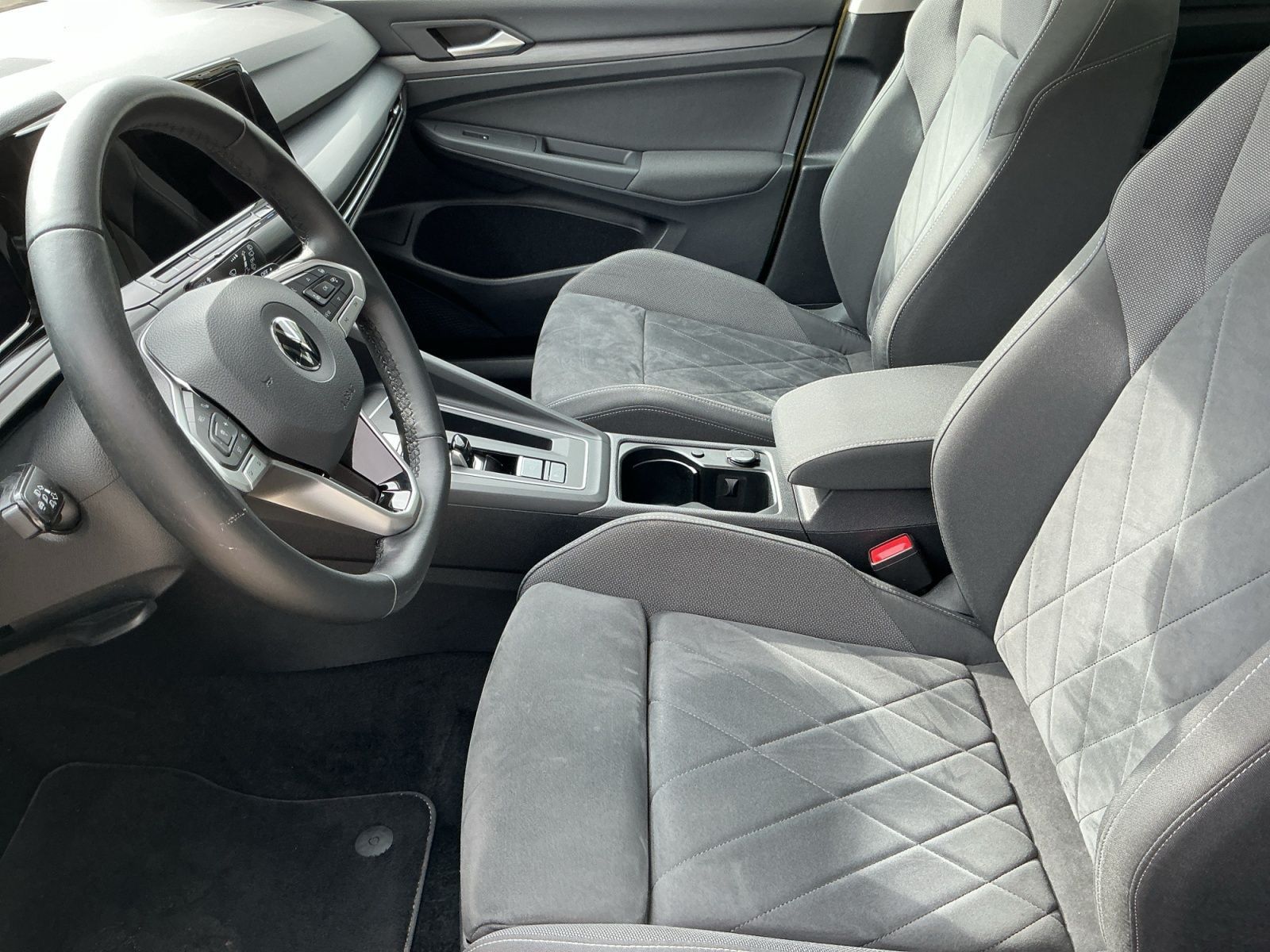 Volkswagen Golf - Bild 12