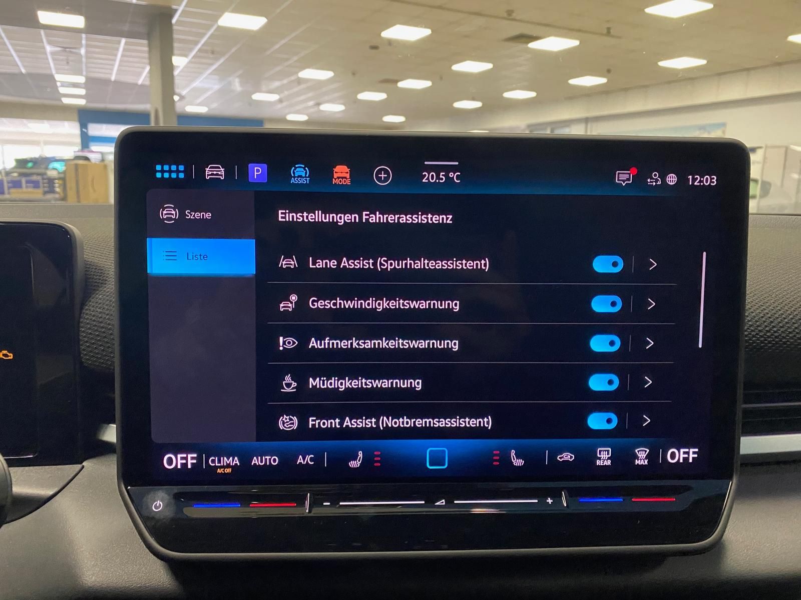 Fahrzeugabbildung Volkswagen T-Roc 1.5 eTSI R-Line NEUES MODELL AHK+ACC+KAMER