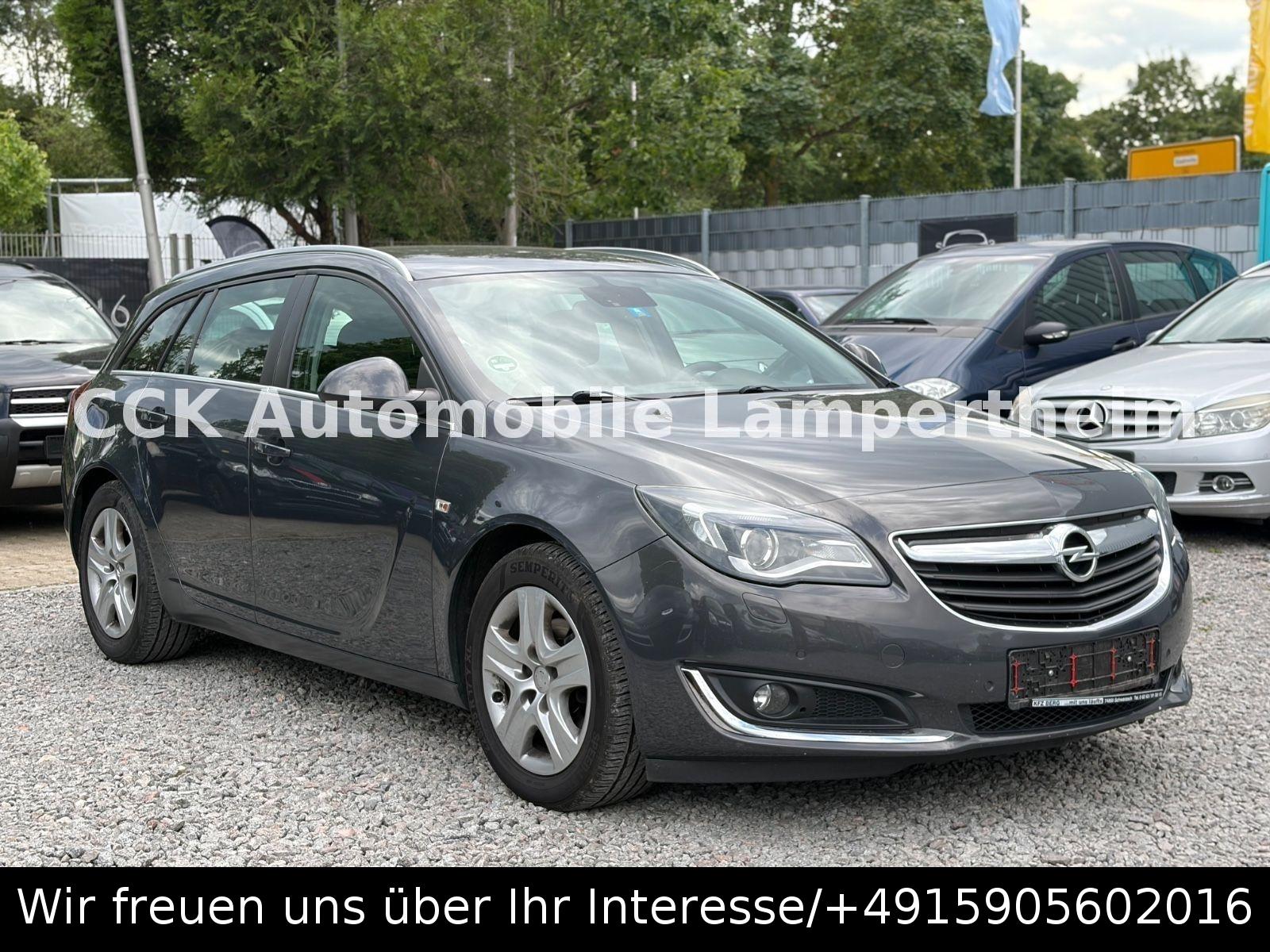 Opel Insignia 2015 — rear view