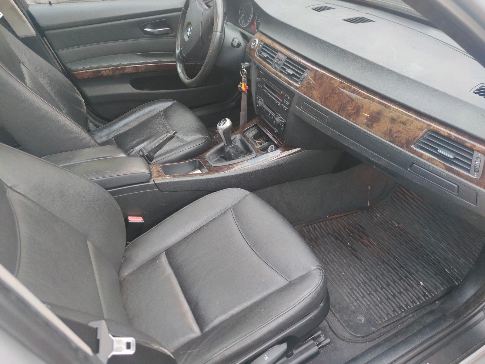 BMW 320 2006 — photo 13