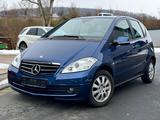 Mercedes-Benz A 180 Standheizung/ Xenon/ Sitzheiz /Park-Assist - gebrauchte Mercedes-Benz A 180 aus dem Jahr 2011
