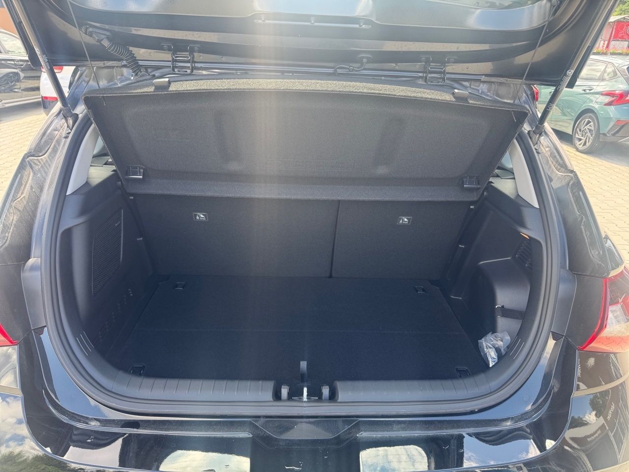 Fahrzeugabbildung Hyundai i20 TREND *BOSE*SOUNDPAKET* Fernlichtass. Kam.