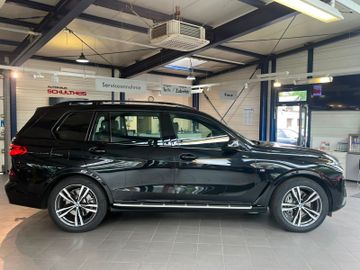 BMW X7 - 6