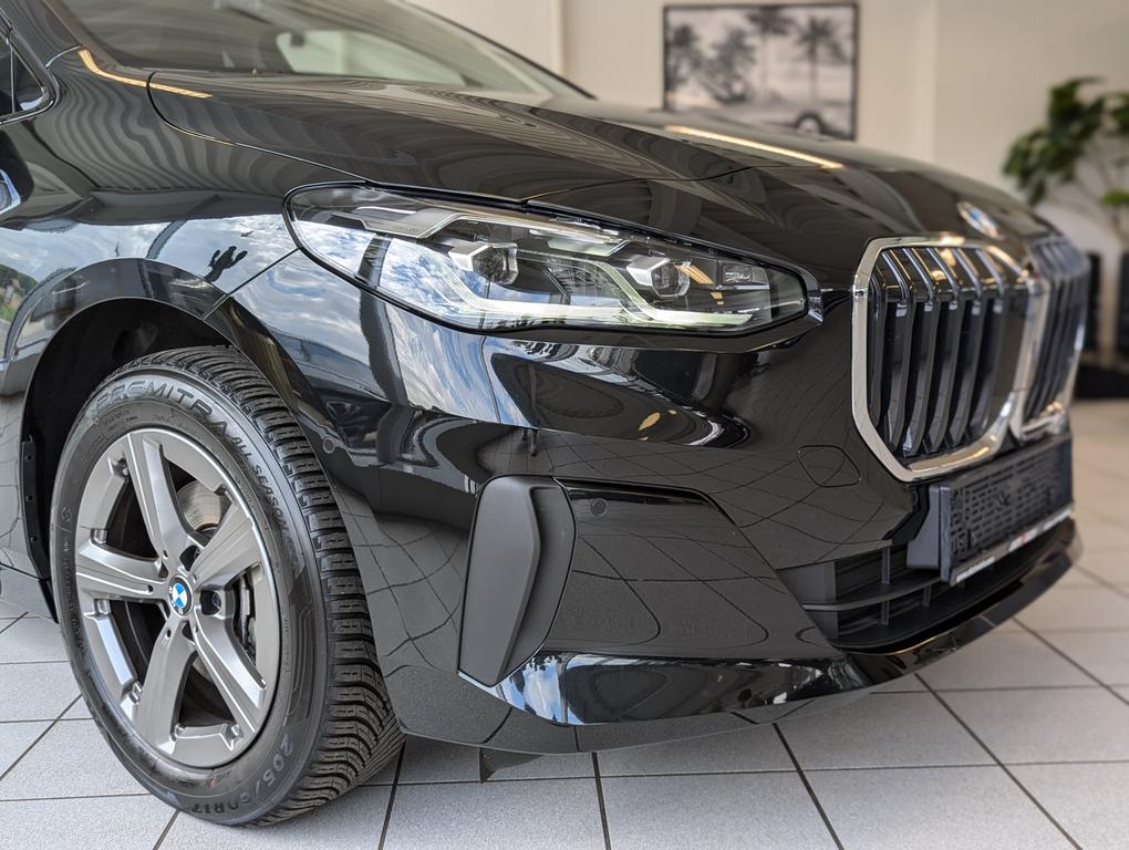 BMW 220