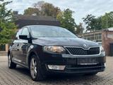 Skoda Rapid Spaceback Elegance SITZH ANGHK 1 HAND - Skoda Rapid mit Anhängerkupplung