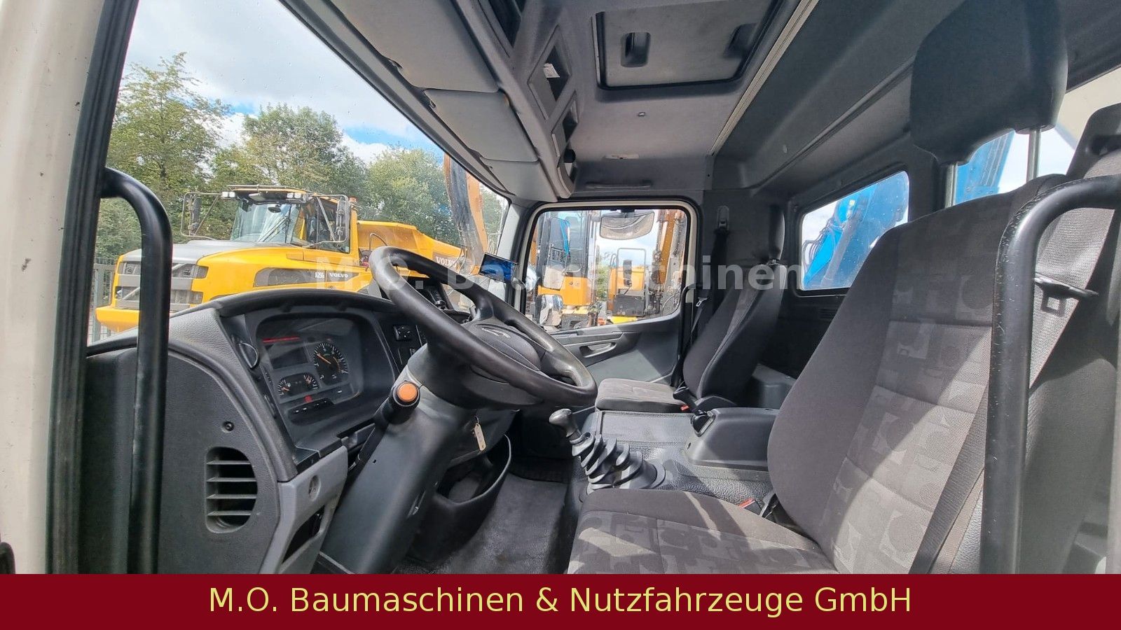 Fahrzeugabbildung Mercedes-Benz Atego 818 / Ruthmann T220 / Arbeitsbühne 22 m