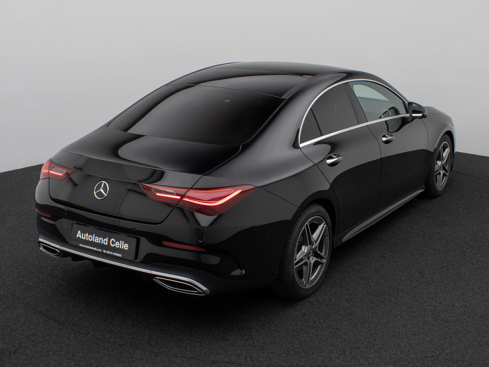Fahrzeugabbildung Mercedes-Benz CLA 200d AMG Line Panorama 360°Lenkrhzg Komfort