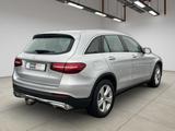 Mercedes-Benz GLC 220 d 4Matic +AHK+ALLWETTER+NAVI+ - Mercedes-Benz GLC 220: Silber