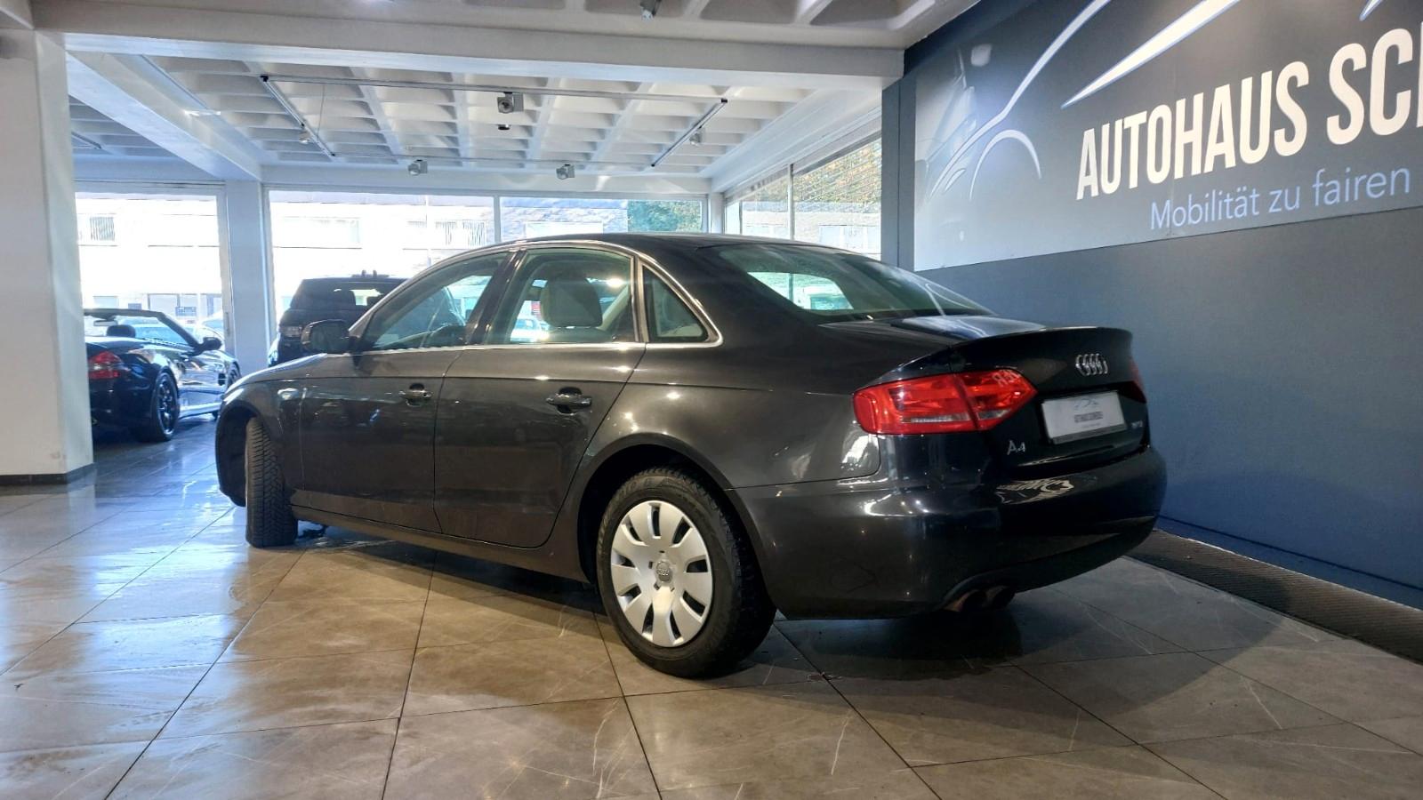 Audi A4 Lim. Ambiente *Erst 98tkm*Automatik*PDC*