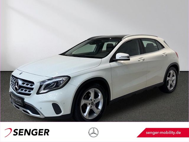 Mercedes-Benz GLA 220 CDI 4M Urban Panorama Standheizung LED