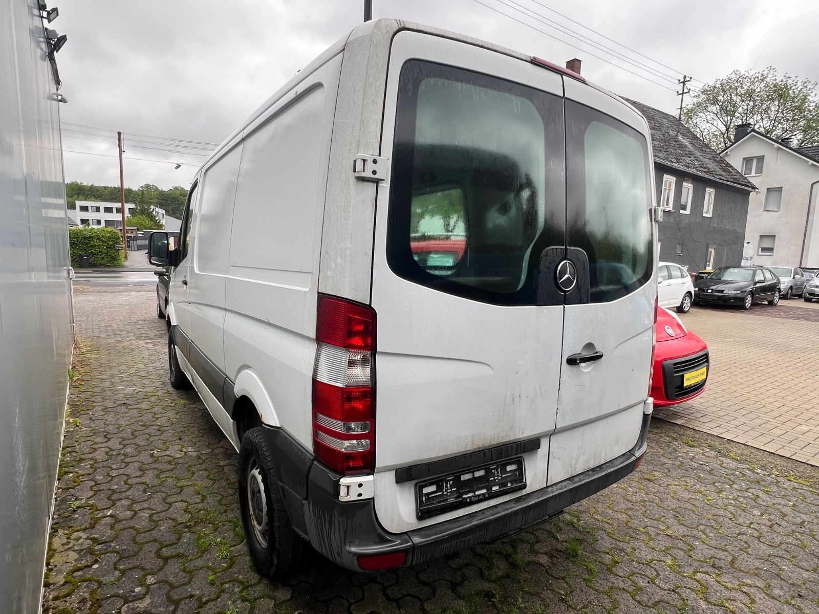 Fahrzeugabbildung Mercedes-Benz Sprinter II Kasten 210/211/213/214/216 CDI