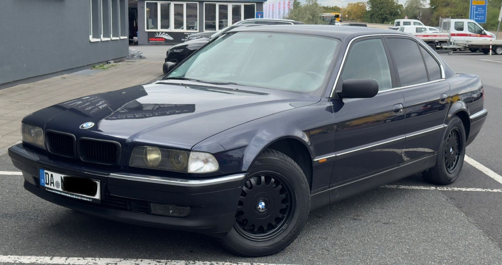 1997 BMW 728