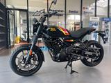 Royal Enfield Guerrilla 450 Playa Black  *Lagerfahrzeug - Royal Enfield Guerrilla 450