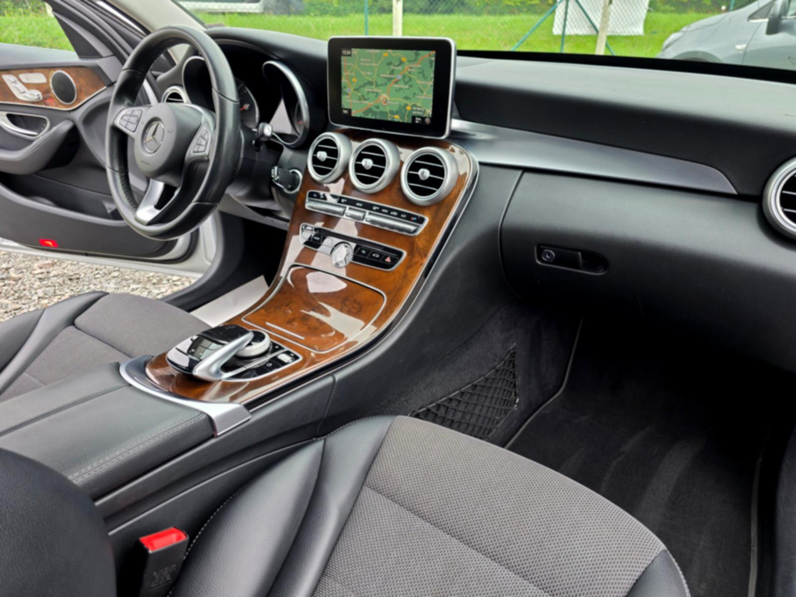 Mercedes-Benz C 180 CGI Avantgarde*Scheckheftgepflegt*