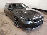BMW 540d xDrive Touring M Sport + GARANTIE-bis-04.30 - BMW 540 mit Anhängerkupplung