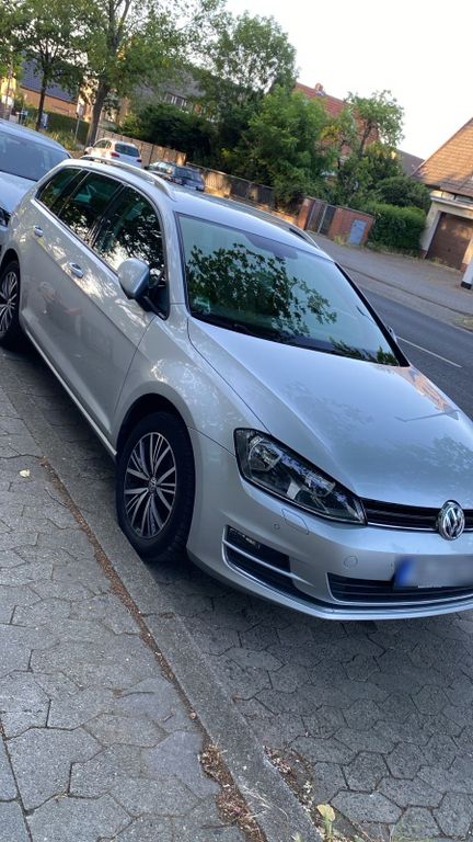 Image of Volkswagen Golf