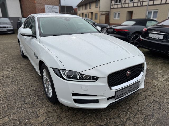 Jaguar XE Prestige*Leder*Navi*Xenon*AHK*