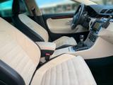 Volkswagen Passat CC/Navi/FSE/Xenon/Panoramadach/Alu - VW Passat Gebrauchtwagen in Düsseldorf