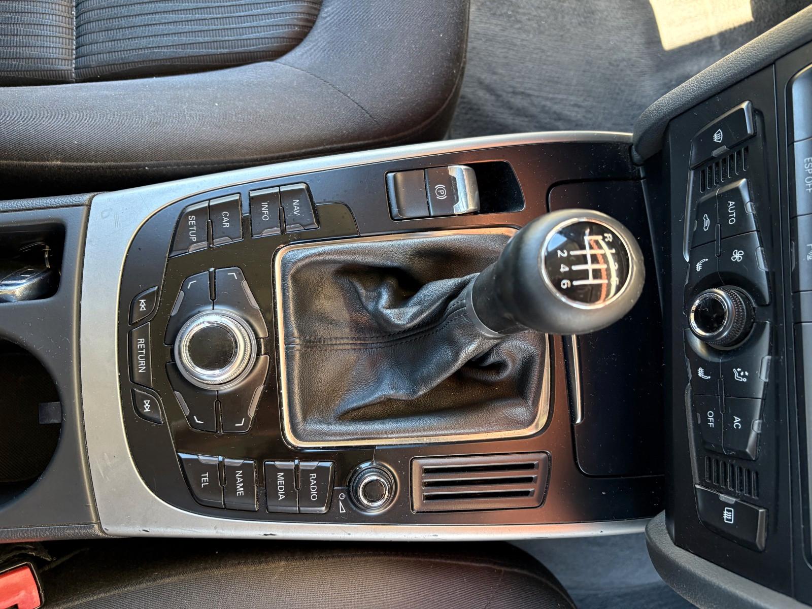 Audi A4 2008 — photo 8
