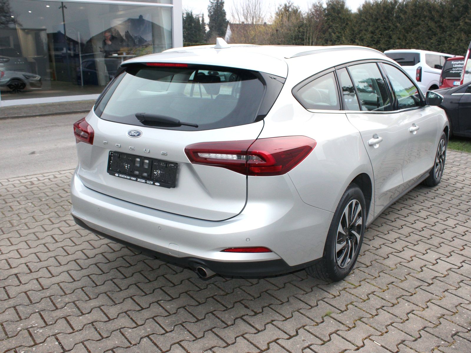 Fahrzeugabbildung Ford Focus Titanium 1,5 EcoBlue Start/Stopp