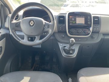 Renault Trafic - 11
