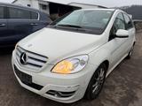 Mercedes-Benz B 200 B B 200*NAVI*Sitzhei*KLIMA*PDC* - gebrauchte Mercedes-Benz B 200 aus dem Jahr 2009