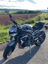 Triumph Street Triple R 765 | 1. Hand | 3.600 km - Triumph Street Triple 765 R