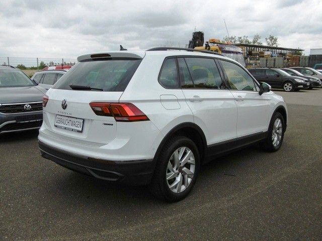 Volkswagen Tiguan 2.0 TDI 4Motion Life Klima Navi foto 4