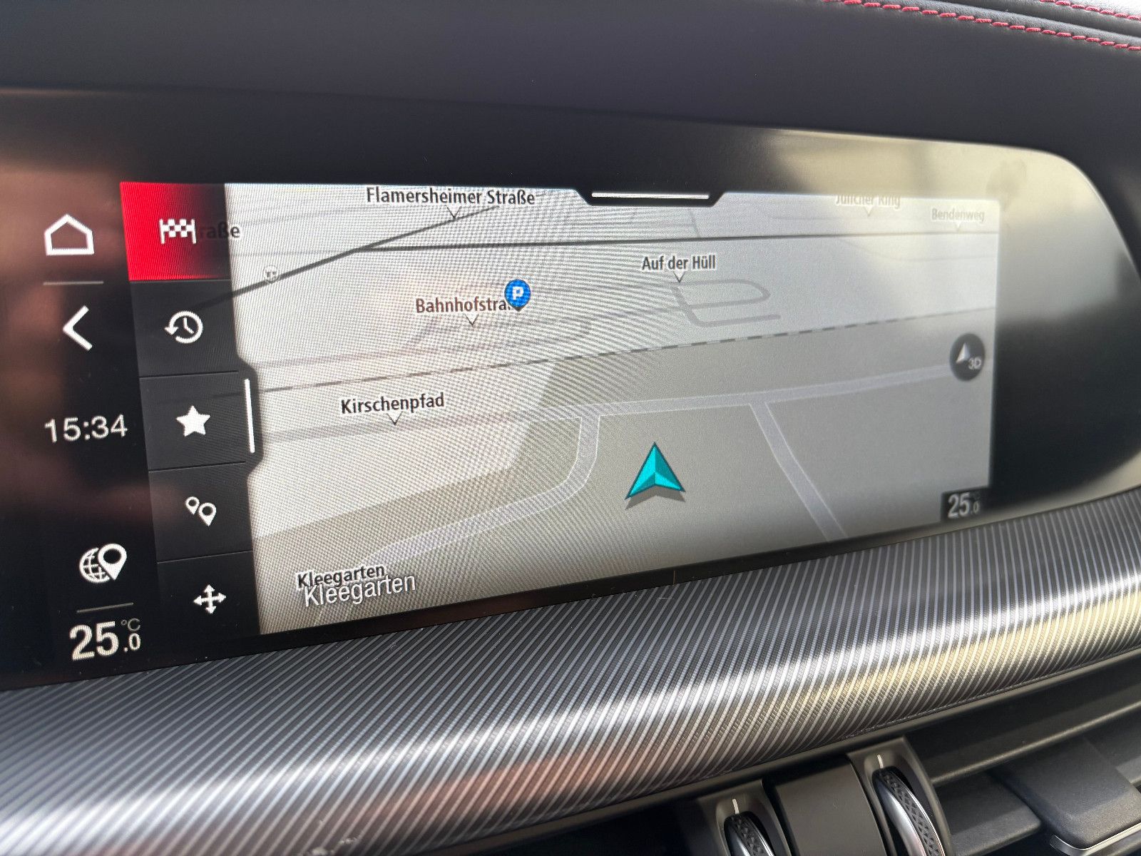 Fahrzeugabbildung Alfa Romeo Stelvio Competizione Q4/HARMAN/KARDON/KAMEERA