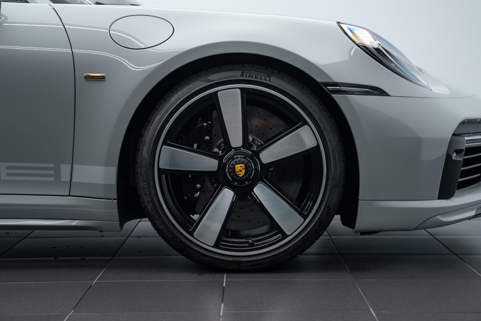 Fahrzeugabbildung Porsche Porsche 911 Sport Classic HERITAGE/360/BURMESTER