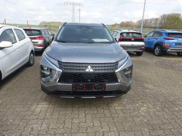 Fahrzeugabbildung Mitsubishi Eclipse Cross Plug-in Hybrid Select 2.4 MIVEC 4W