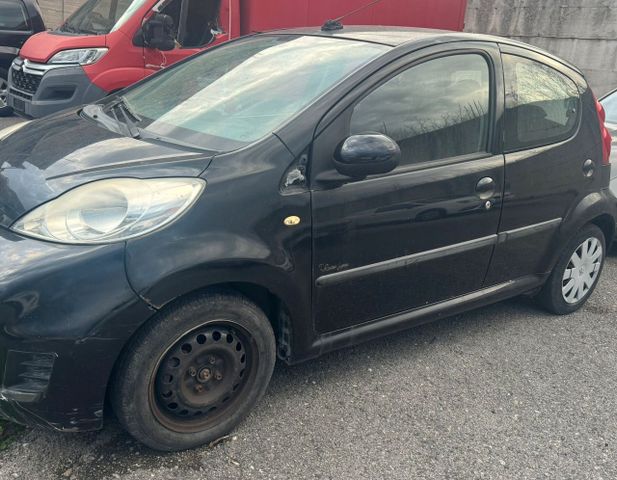 Peugeot 107 1.0 68CV 5p. Sweet Years