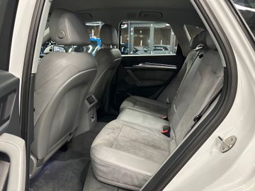 Audi Q5 quattro sport *Matrix-LED*Klima*Kamera*Navi*