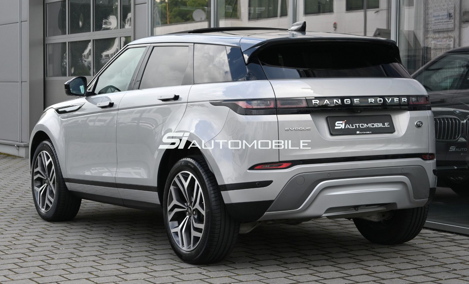 Fahrzeugabbildung Land Rover Range Rover Evoque D165 Nolita Edition °AHK°STHZ