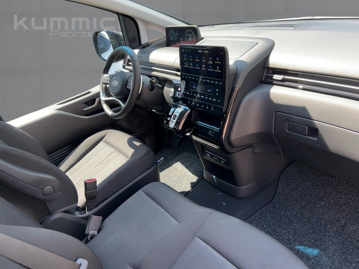 Hyundai Staria – Bild 11