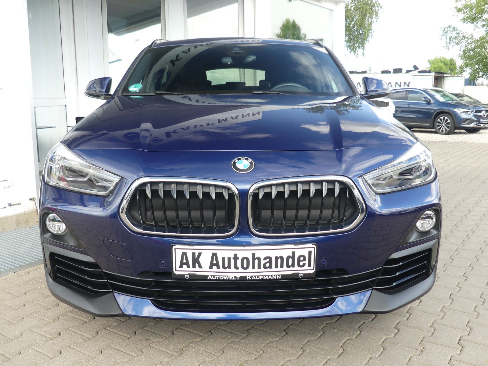 BMW X2 sDrive 20i Advantage Plus LED Kam Navi Sitzh. imagem 2