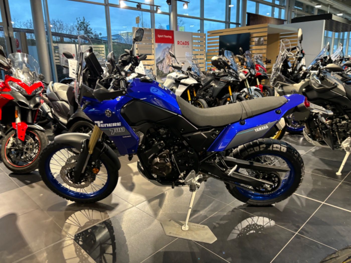 Fahrzeugabbildung Yamaha XTZ 700 Tenere Modell 2024 Tageszulassung